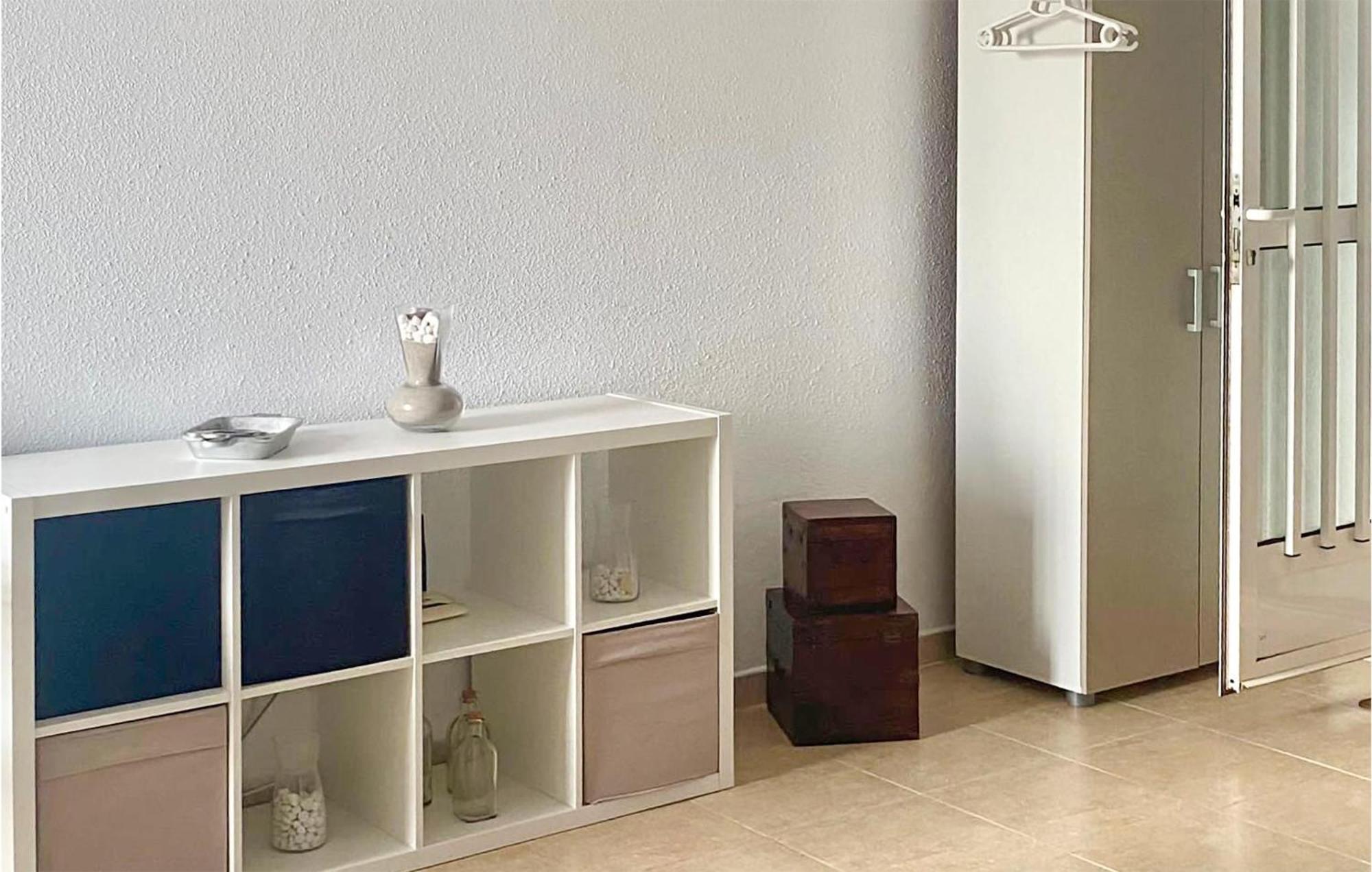 Cozy Apartment In Los Alcazares With Wifi Bagian luar foto
