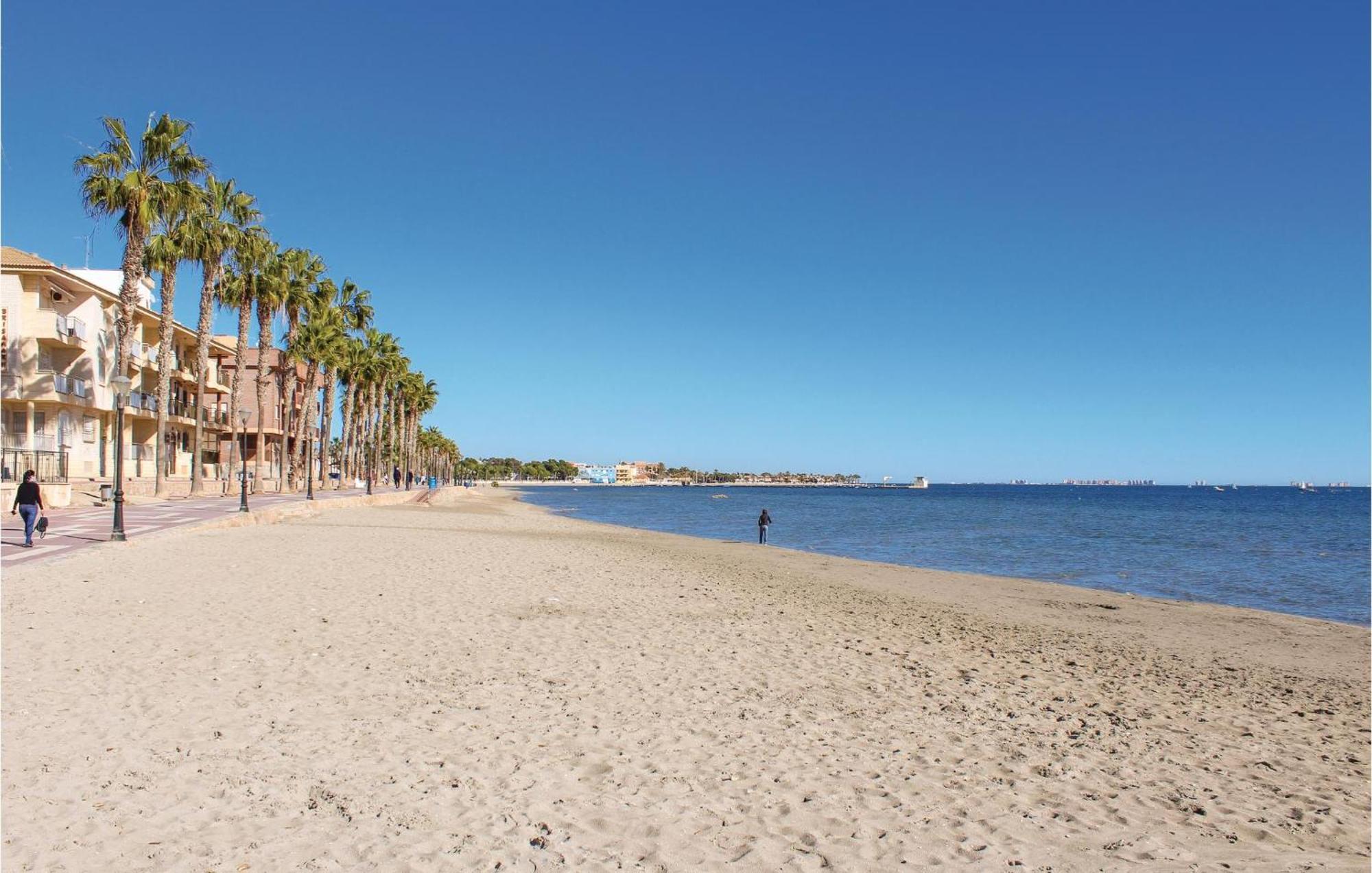 Cozy Apartment In Los Alcazares With Wifi Bagian luar foto